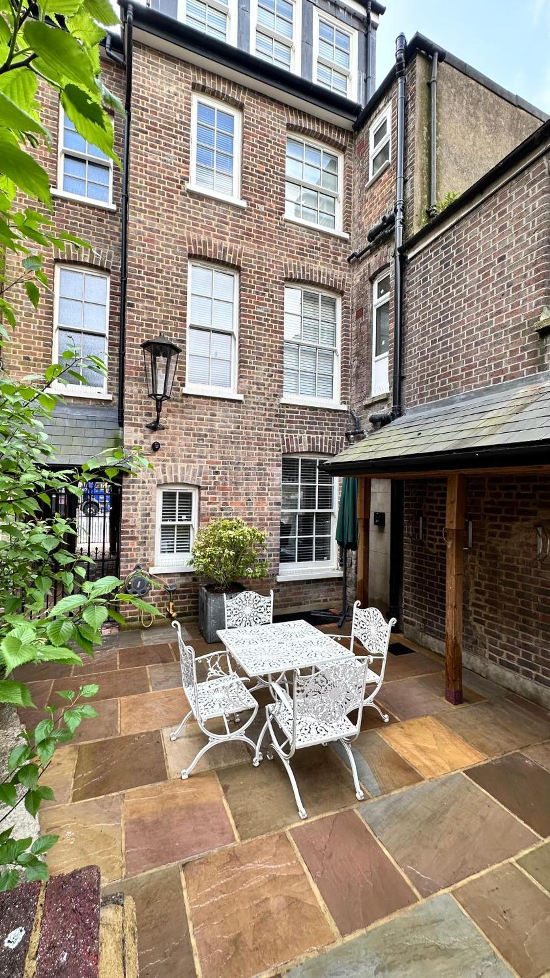 Harper Luxe Serviced Apartments Dunstable Exterior photo